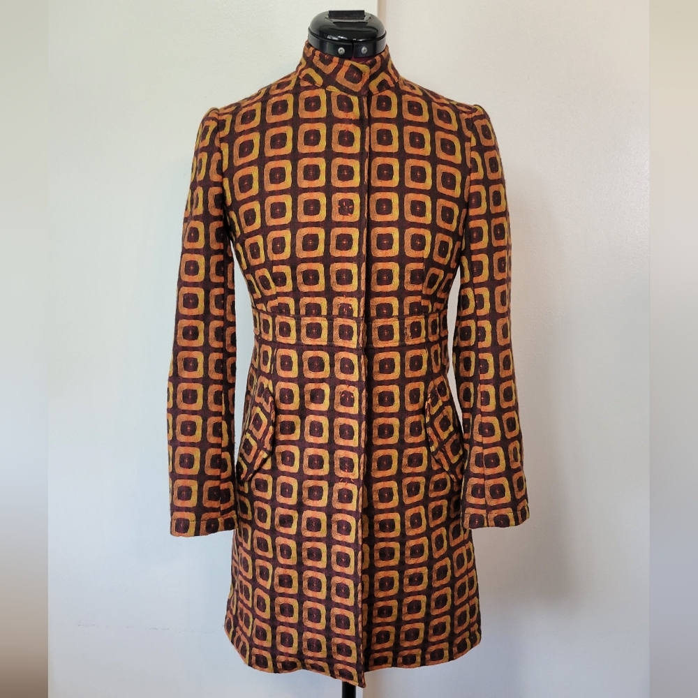 Colour•Eighteen Geometric Wool Coat